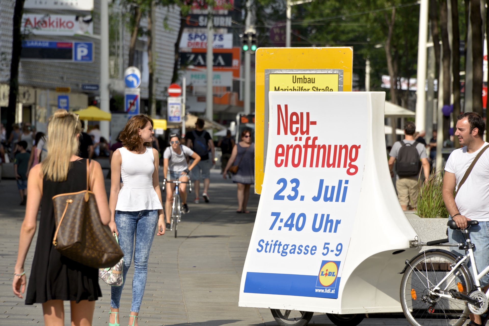 Boomerang Media Außenwerbung