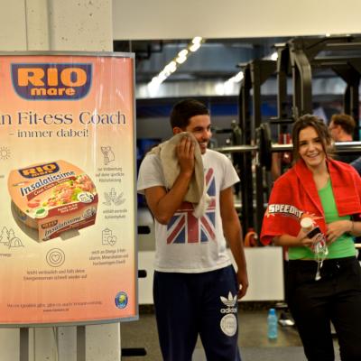 Beleuchtetes Werbe-Plakat für Rio Mare in Fitness Studio Trainingsbereich
