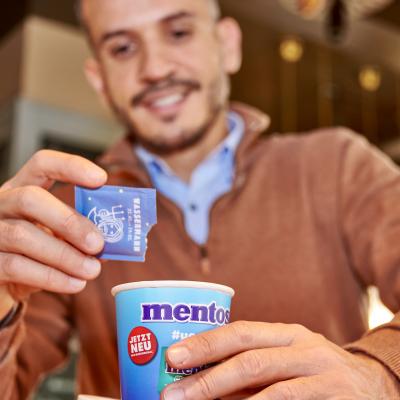 Boomerang.at - Mentos  - To Go - Coffee To Go Ads - Touchpoint Sampling 7