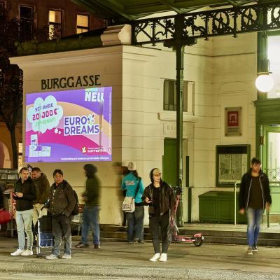 Boomerang-EuroDreams-Outdoor-mobile DOOH Projektion-Promotion-2