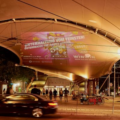Boomerang Media - DOOH-Projektionen - WinWin - boomerang.at 2