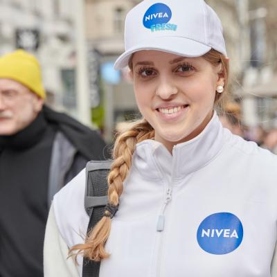 boomerang.at - Sprechblasen - Promotion - Outdoor - Nivea