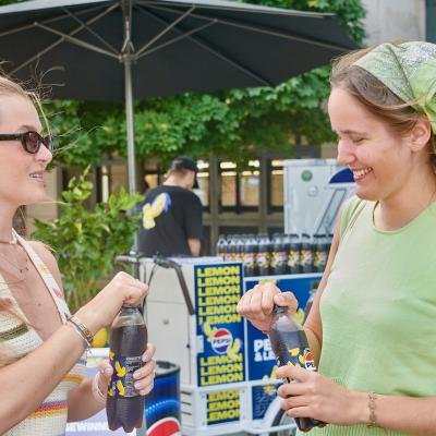 Boomerang.at - Promotion - Sampling - Outdoor  - Pepsi Lemon
