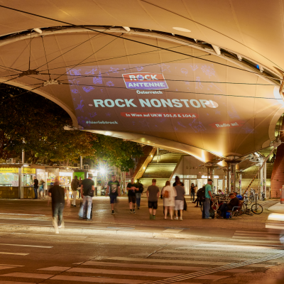 Boomerang.at - mobile DOOH Projektion - Outdoor  - RAÖ