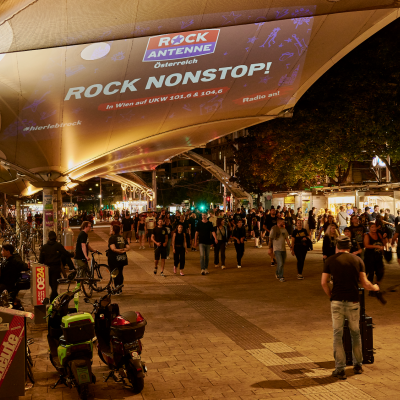 Boomerang.at - mobile DOOH Projektion - Outdoor  - RAÖ