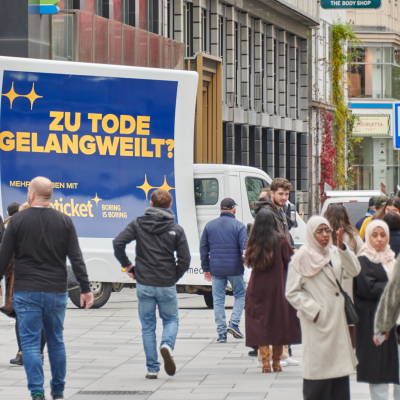 Boomerang.at - Outdoor - Mobile Billboard - oeticket.at