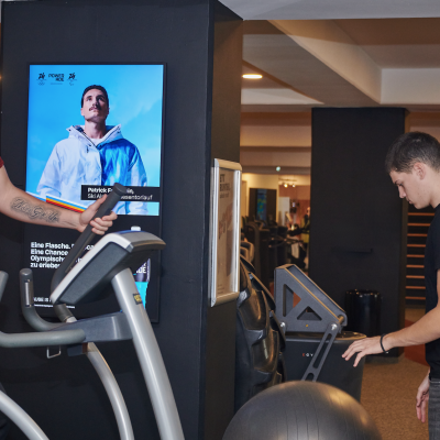 Boomerang.at - Fitness - AmbiScreens - Powerade