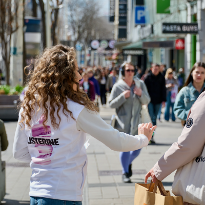 boomerang.at - Sampling - Outdoor - Listerine