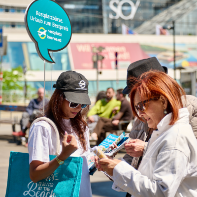 boomerang.at - Sprechblasen Promotion - Outdoor - Restplatzbörse