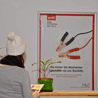 Boomerang.at - StudentenheimPoster - Education 09