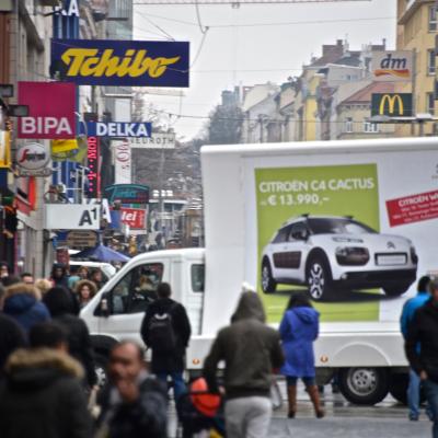 Boomerang.at - Mobile Billboard Tube - Outdoor 109