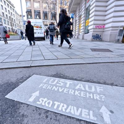 Boomerang.at - Streetbranding - Outdoor 1 - 5