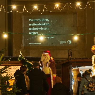 Boomerang.at - Mobile DOOH Projektion 