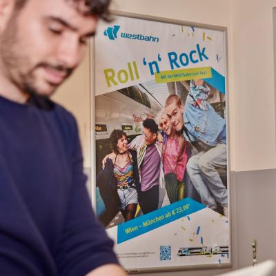 Boomerang.at - StudentenheimPoster - Education 09