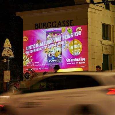 Boomerang.at - Mobile DOOH Projektion 