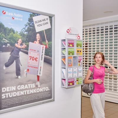 Boomerang.at - StudentenheimPoster - Education