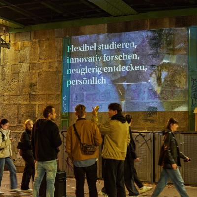 Boomerang.at - Mobile DOOH Projektion 